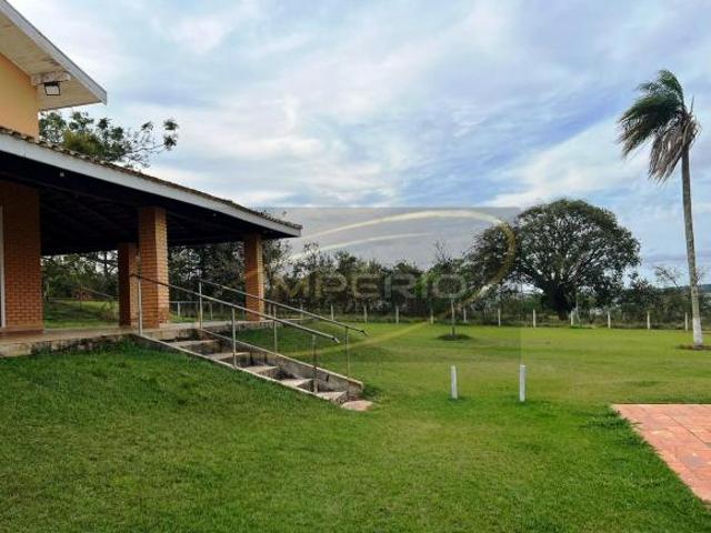 Chácara de 22 mil m² com 400 m² pé na areia Represa Jurumirim