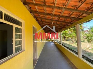 Chácara de 3.200m² com riacho nos fundos à venda no Jundiaquara Araçoiaba da Serra/SP