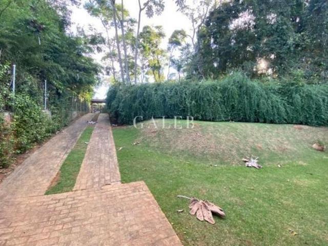 Chácara em condomínio fechado! Lugar para você viver bem! 1500m2 de área