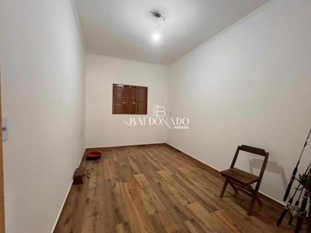 CHACARA EM EXTREMA MG COM 600 METROS A 10KM R$ 300 MIL COM 2 POÇOS