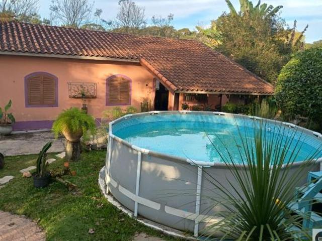 Chácara em Jambeiro pertinho da Tamoios