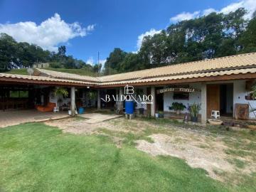 CHÁCARA EM TOLEDO MG À VENDA 1900M² 4 QUARTOS TANQUE PISCINA