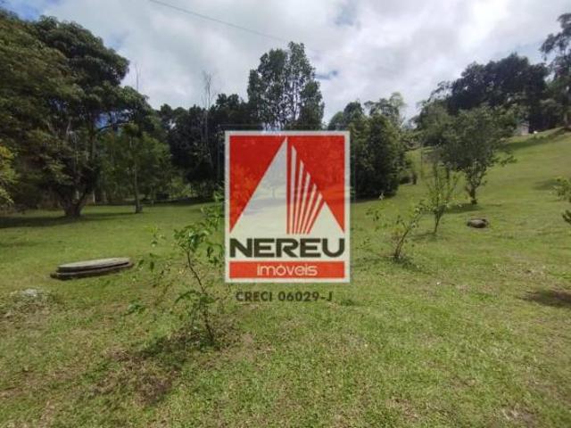 Chácara Encantadora com 3.780 m² – Vista Panorâmica e Natureza Exuberante!