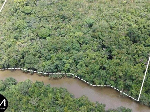Chácara Escriturada e Registrada, Terreno Plano, Rio São Bartolomeu aos fundos!