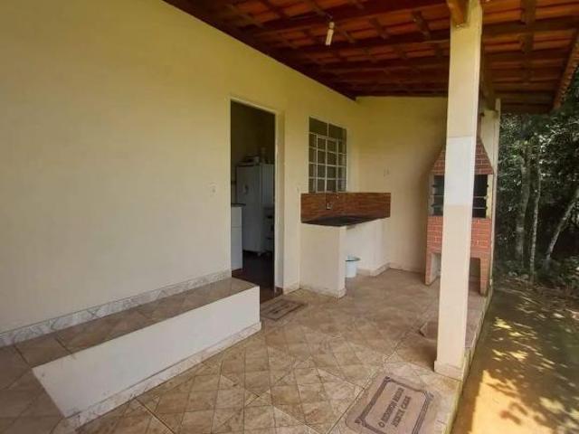 Chácara localizada na cidade de Toledo MG