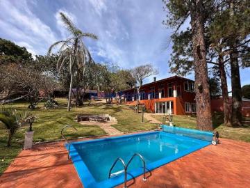Chácara para venda e aluguel em Sousas de 450.00m² com 3 Quartos, 3 Suites e 10 Garagens