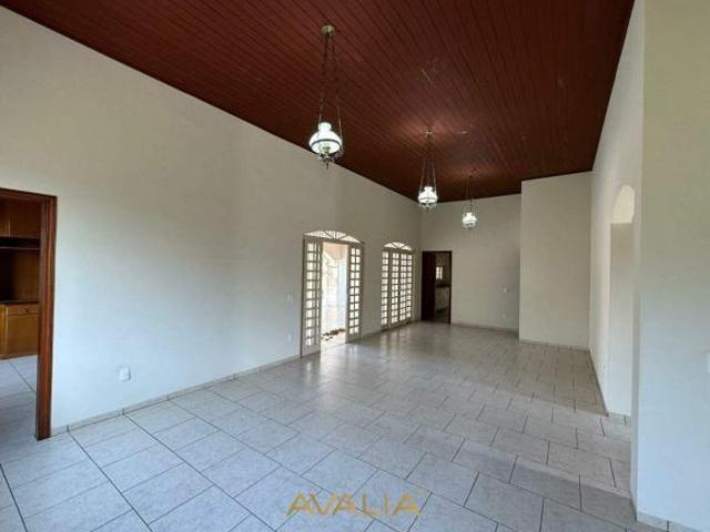 Chácara para venda em Colinas de Indaiatuba II de 1022.62m² com 4 Quartos, 2 Suites e 4 Garagens