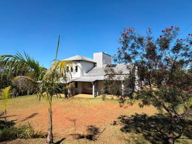 Chácara para venda em Caneleira de 470.00m² com 5 Quartos, 1 Suite e 4 Garagens