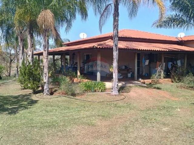 Chácara para venda em Centro de 127776.00m² com 2 Quartos, 1 Suite e 6 Garagens