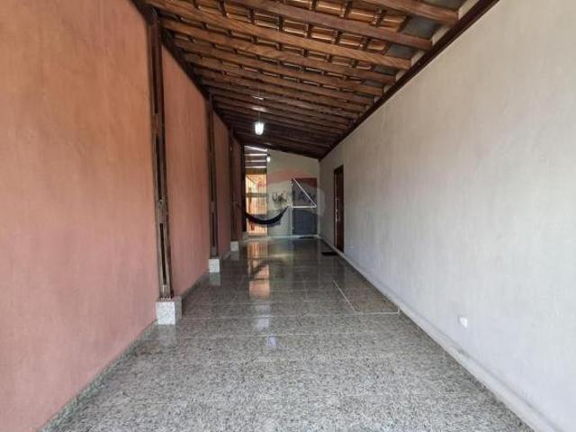 Chácara para venda em Centro de 210.00m² com 3 Quartos, 1 Suite e 2 Garagens