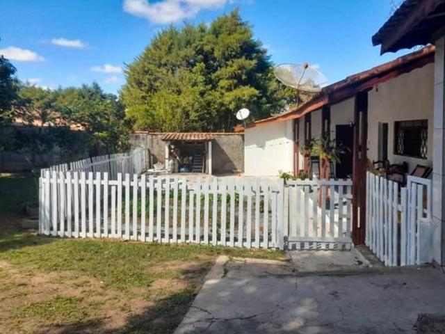 Chácara para venda em Centro de 854.00m² com 2 Quartos, 1 Suite e 10 Garagens