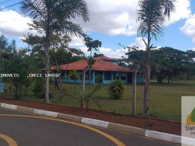 Chácara para Venda em Cesário Lange, Centro, 4 dormitórios, 3 banheiros, 2 vagas