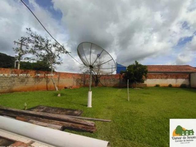 Chácara para Venda em Cesário Lange, Rural, 2 dormitórios, 1 suíte, 1 banheiro, 3 vagas