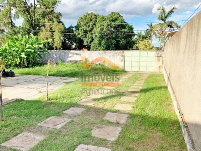 Chácara para venda em Chácara Lucília de 1440.00m² com 3 Quartos, 2 Suites e 4 Garagens