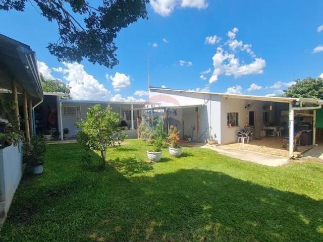 Chácara para venda em Chácaras Recreio Campestre de 163.00m² com 5 Quartos, 4 Suites e 4 Garagens
