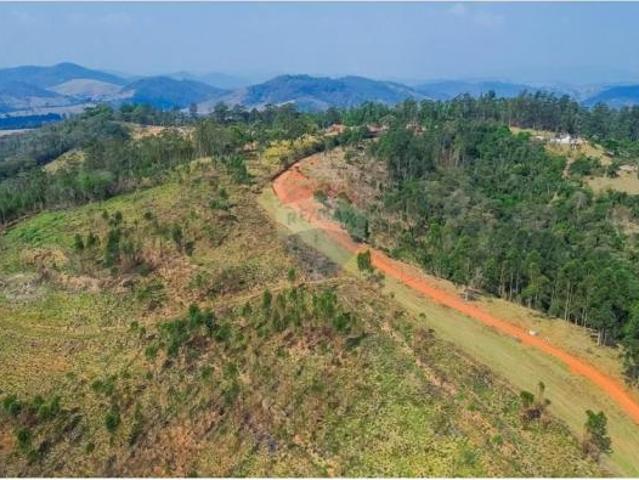 Chácara para venda em Araras Dos Pereiras de 200.00m² com 3 Quartos e 2 Suites