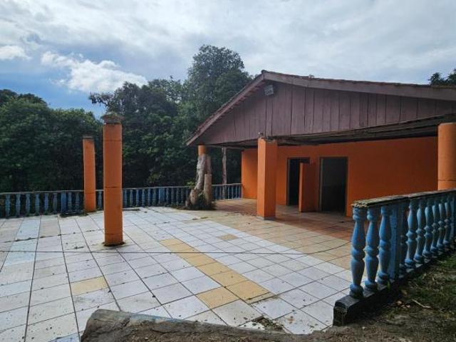 Chácara para venda em Borda Do Campo de 600.00m² com 4 Quartos e 1 Suite