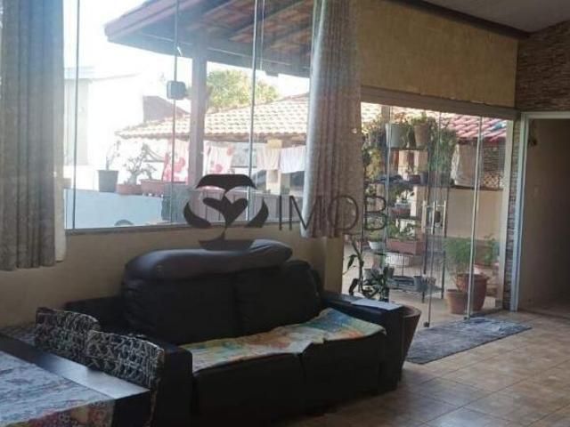 Chácara para venda em Jatobazeiro de 300.00m² com 4 Quartos, 2 Suites e 4 Garagens