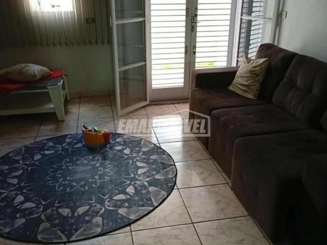Chácara para venda em Jardim Cananéia de 145.00m² com 3 Quartos e 1 Suite