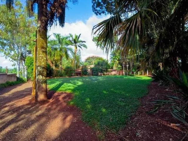 Chácara para venda em Jardim Graminha de 800.00m² com 2 Quartos e 4 Garagens
