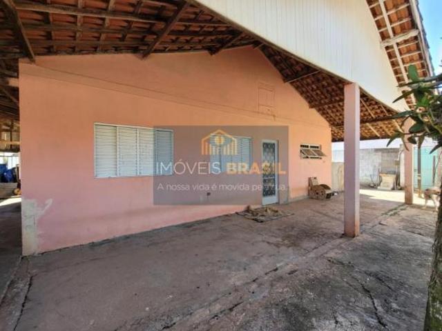 Chácara para Venda em Paraisópolis, Lava Pés, 3 dormitórios, 1 suíte, 1 banheiro, 3 vagas
