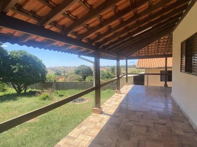 Chácara para venda em Park Residencial Convívio de 250.00m² com 5 Quartos, 1 Suite e 4 Garagens