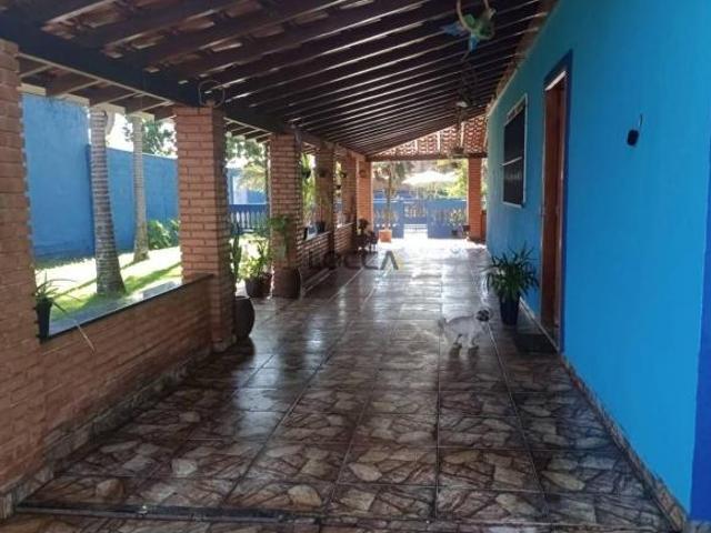 Chácara para venda em Recreio Anhangüera de 1200.00m² com 3 Quartos, 2 Suites e 5 Garagens