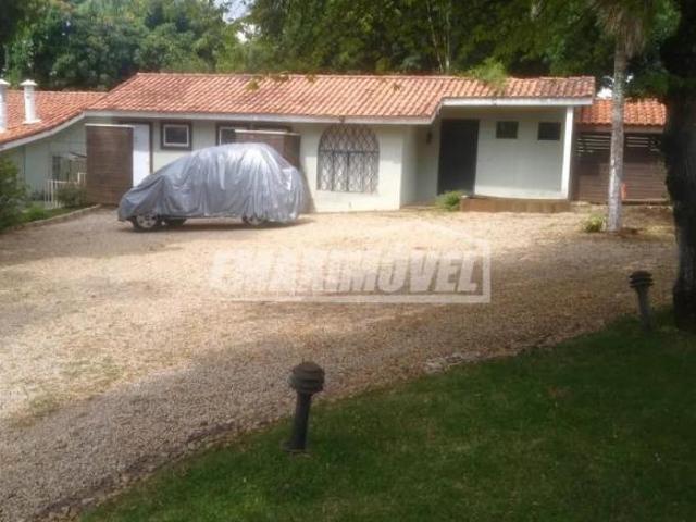 Chácara para venda em Residencial Alvorada de 380.00m² com 2 Quartos, 2 Suites e 24 Garagens