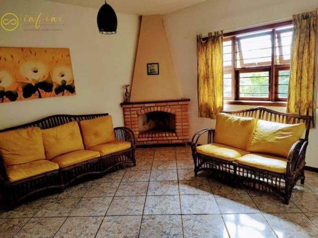 Chácara Residencial com 9 Quartos à venda, 2465 m² por R$ 2.350.000 Condomínio Rio Verde Araçoia
