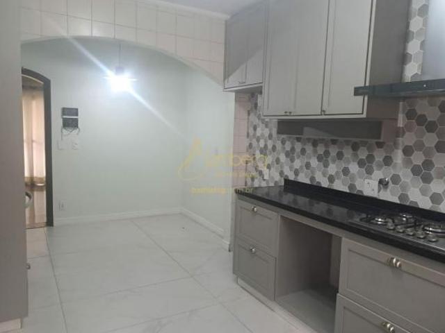 Chácara Santo Antônio casa com 3 suítes 3 vagas