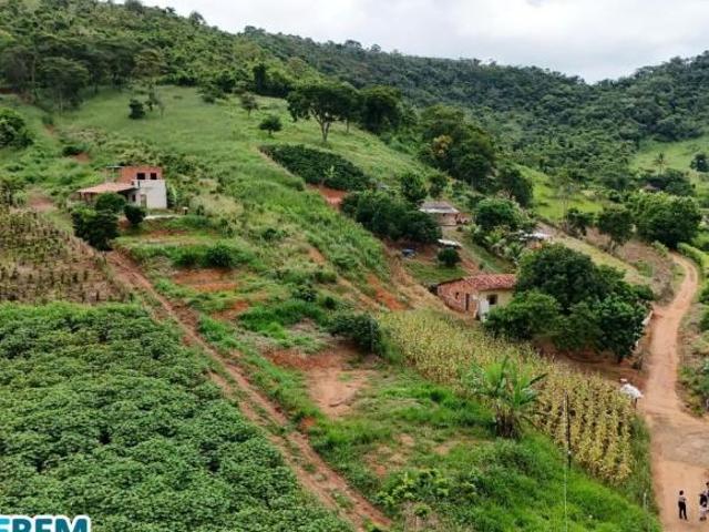 Chacara, Santo Estevão, Iapu, MG