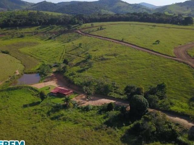 Chacara, Santo Estevao, Iapu, MG