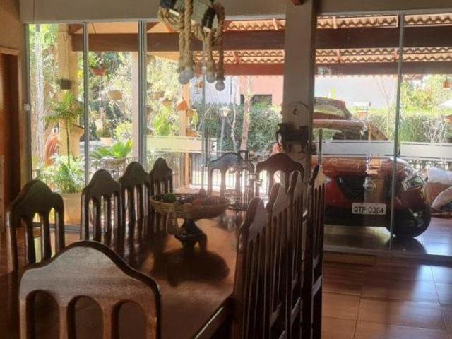 Chácara venda 3 suítes em Santo Antônio de Goiás