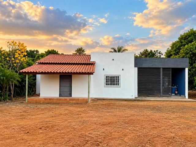 Chácara 10.000 m² com Casa, Pomar, Bosque e Córrego Acesso Águas Lindas/Brazlâ