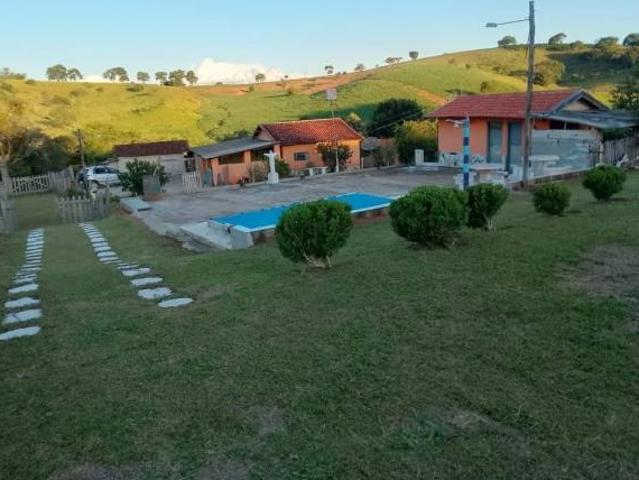 Chácara 12000m2 Casa Sede 3 Dorms, Sala, 2 Cozinha, Banheiro, 3 Vagas Cobertas