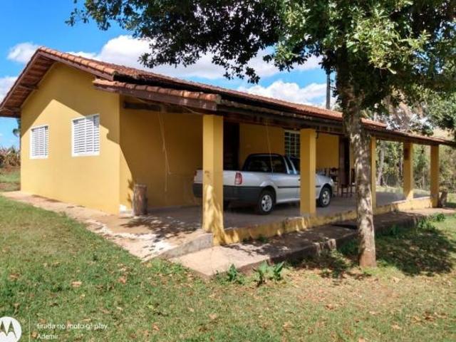 Chácara 1,7 Alqueires, Casa Sede 70m2, 3 Dormitórios, Barracão, Churrasqueira, Forno a Lenha, Ótima