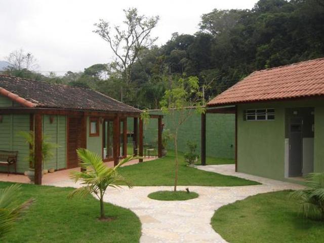 Chácara 2.080m2, Casa Sede 305,17m2, 8 Suítes, Casa Caseiro, Depósito, Sauna, Piscina, Varanda com C
