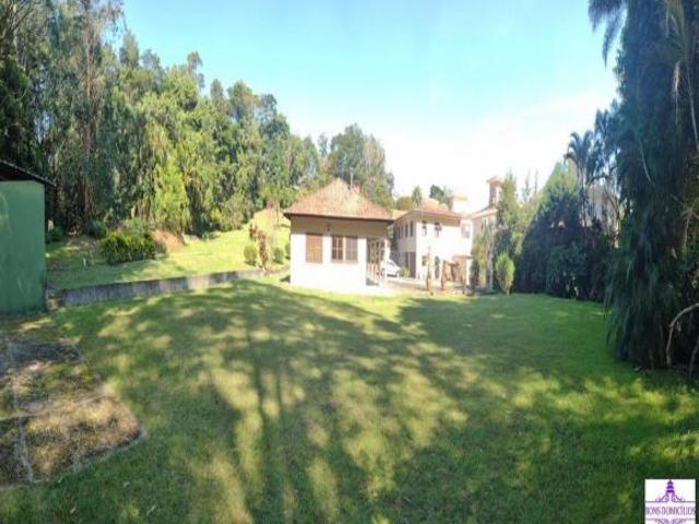 Chácara 5mil M2 em condomínio dentro da cidade na Granja Viana