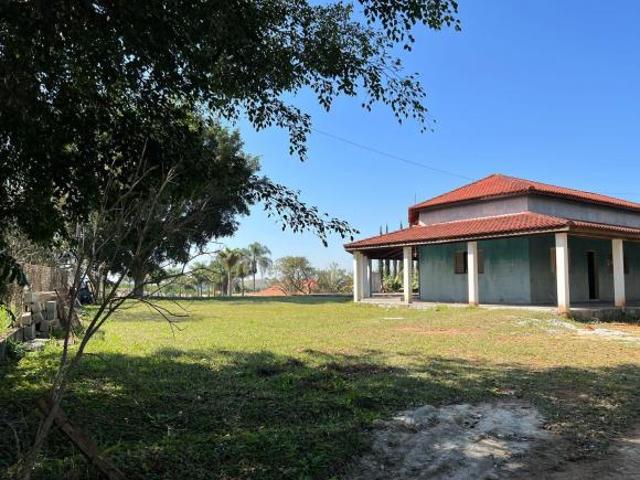 Chácara 6490m² a venda em Santa Isabel SP com 3 dormitórios
