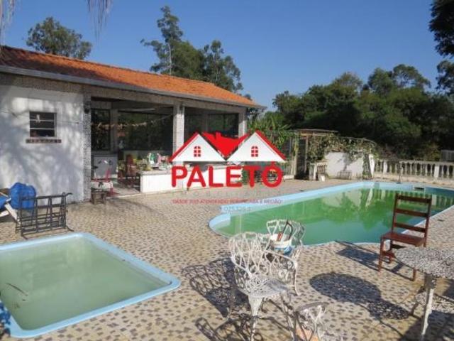 Chácara 6389 m² a venda no centro da cidade de Porangaba, Aceita Permuta