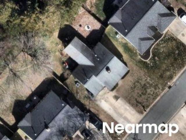 Chadbury Dr NW