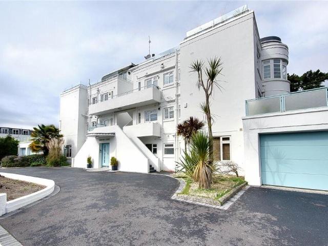 Chaddesley Glen, Sandbanks, Poole BH13, 2 bed flat to rent, £1,800 pcm | PrimeLocation