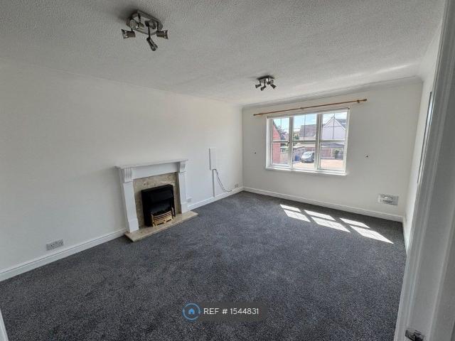 Chafford Hundred, Chafford Hundred, Grays RM16, 1 bed flat to rent, £1,250 pcm | PrimeLocation
