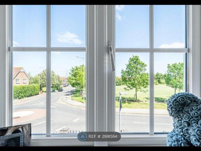 Chafford Hundred, Grays RM16, 2 bed end terrace house to rent, £1,800 pcm | PrimeLocation