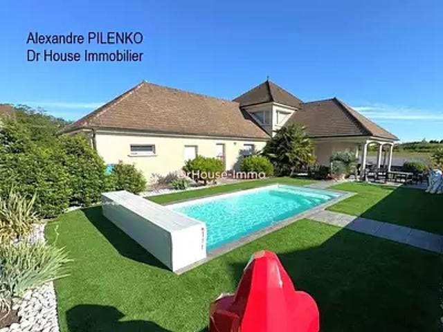 Chagny 71150 Achat / Vente maison 7 pièces t7 piscine terrasse