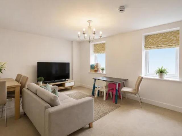 Chailey Court, Basingstoke Town Cente.