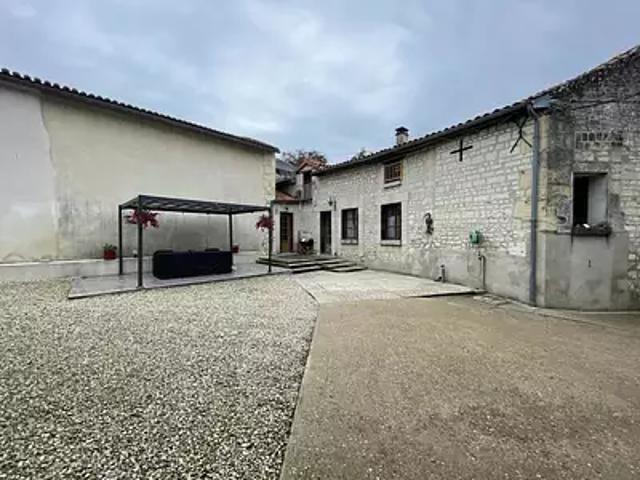 Chalais 86200 Achat / Vente maison 3 pièces t3