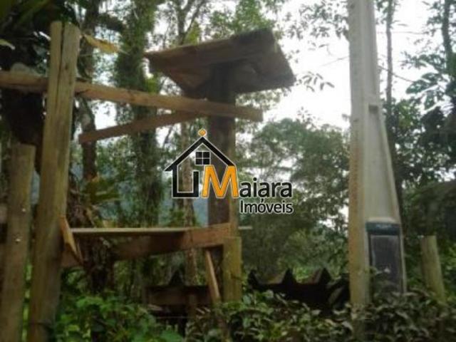 CHALÉ DISPONÍVEL PARA VENDA NO SERTÃO DO UBATUMIRIM EXCELENTE CONSTRUÇAÕ!