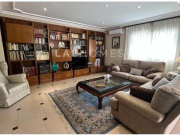 Chalé en venta en Mutxamel con parcela de 2.000 m², cerca de Alicante y Playa de San Juan