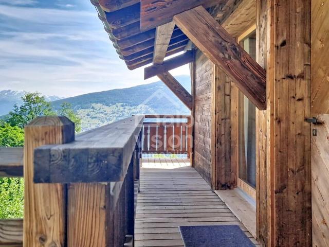 CHALET 3,5 ZIMMER PANORAMABLICK UND NATUR IM HERZEN DER 4 TÄLER